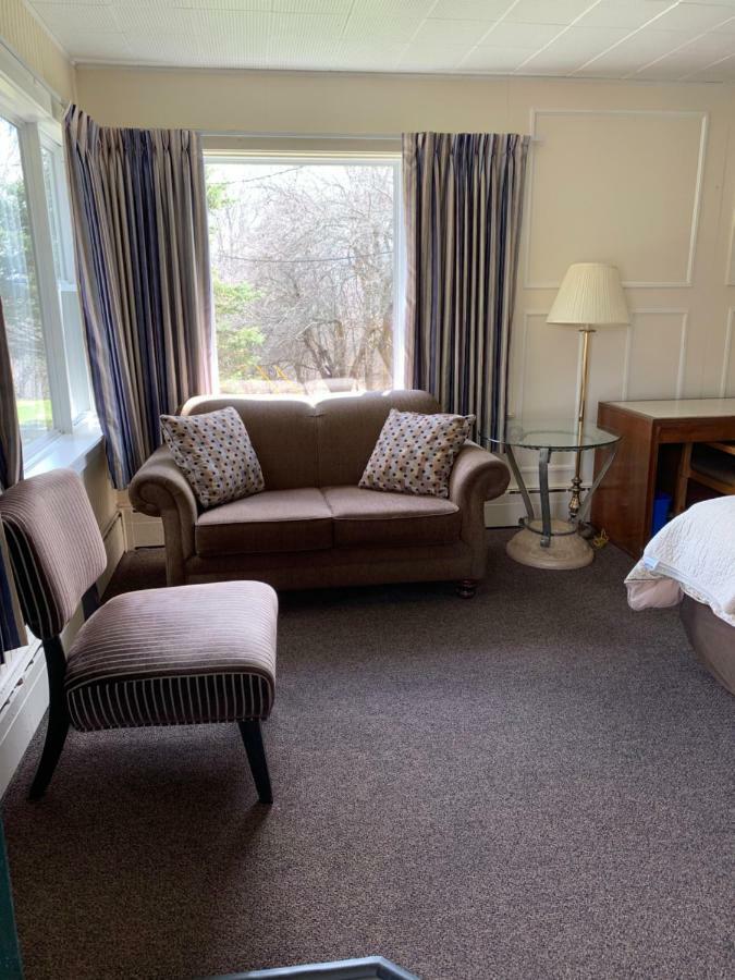 Lionstone Inn Motel & Cottages Pictou Εξωτερικό φωτογραφία