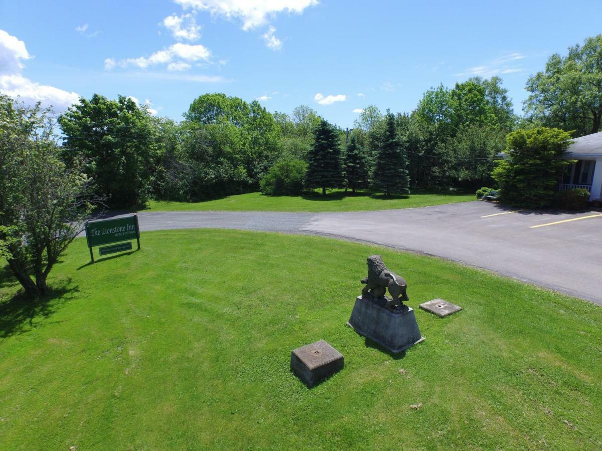 Lionstone Inn Motel & Cottages Pictou Εξωτερικό φωτογραφία